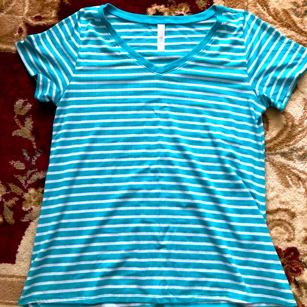 Christy tee